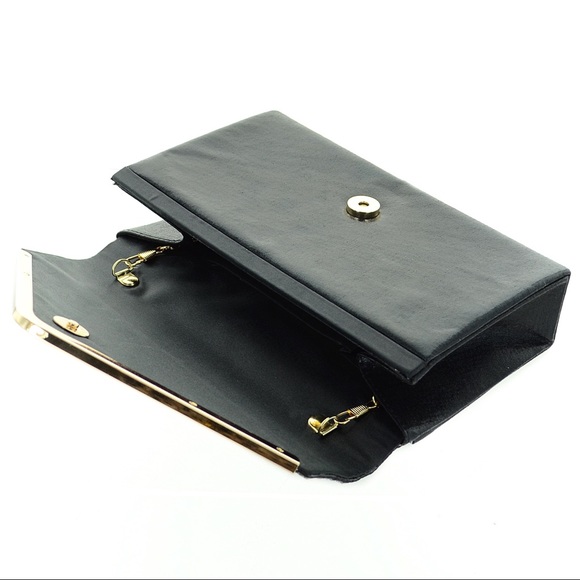 EVERY SPECIAL OCCASION AFFORDABLE LUXURY CLUTCH - Picture 4 of 5